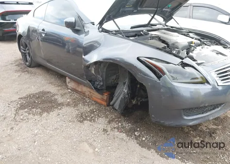 2008 Infiniti G37 Journey z USA, uszkodzony, nr VIN JNKCV64E88M124849